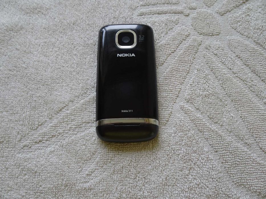 Телефон Nokia Asha 311