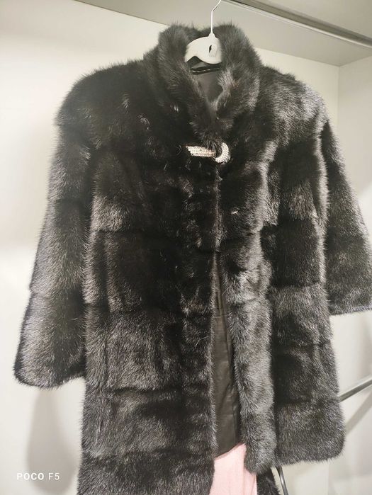 Продам норковую шубу