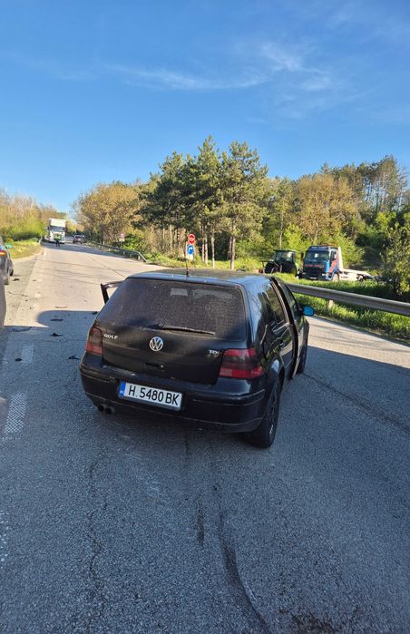 Golf 4 1.9 TDI 110 на части