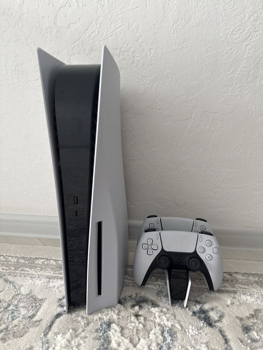 SonyPlaystation 5 с играми