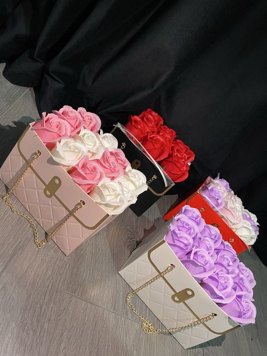 Gentute cadou trandafiri sapun