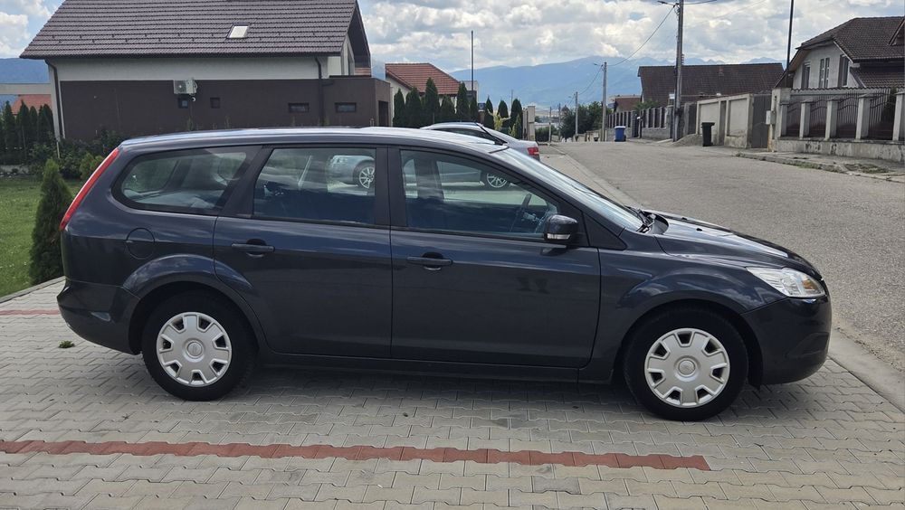 FORD Focus 2009 — imagine 4