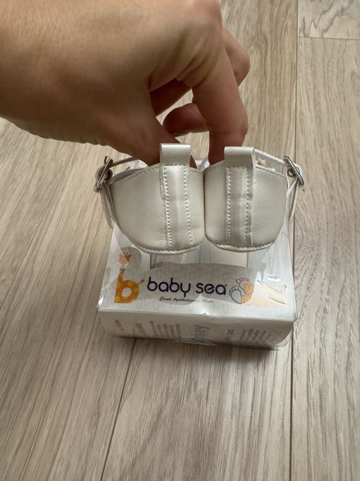 Pantofiori noi marimea 17