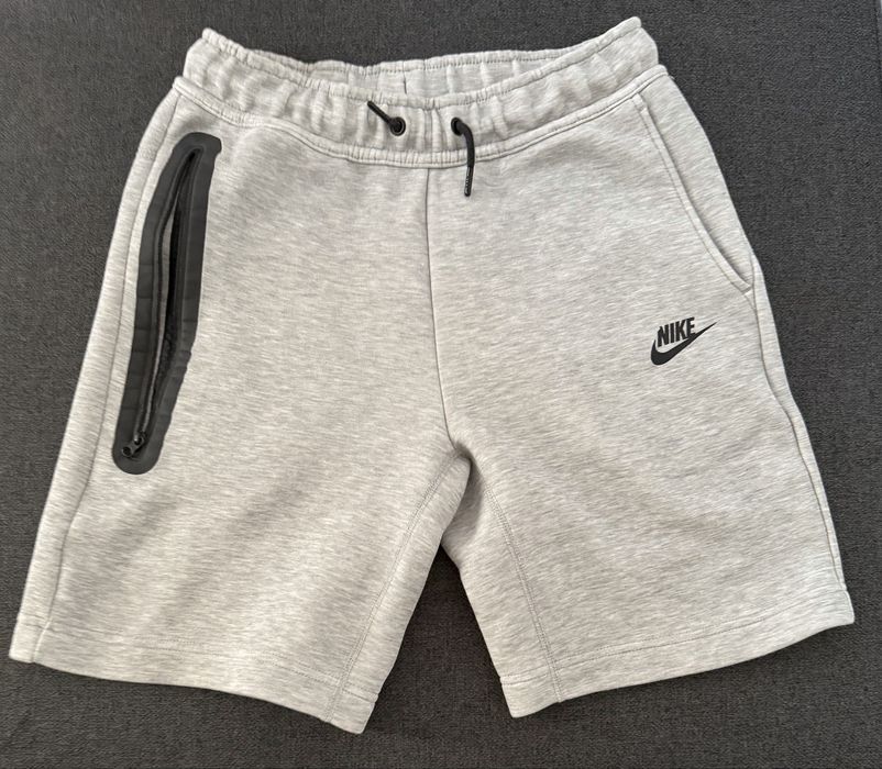 Къси гащи Nike tech детска номерация, размер L