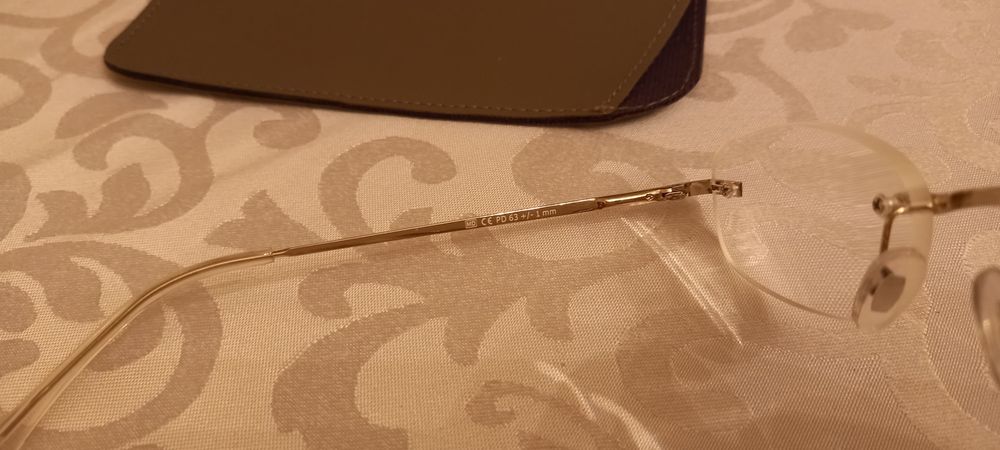 Нови немски очила за четене + 3,0 диоптъра, шарнир, кожен калъф