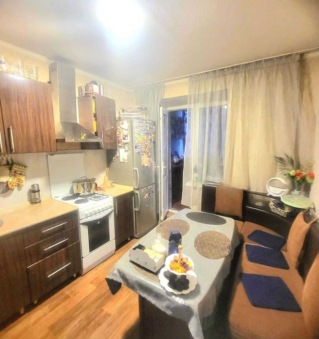 Продам 3 комнатную Улучшенной планировки 3 микрорайон