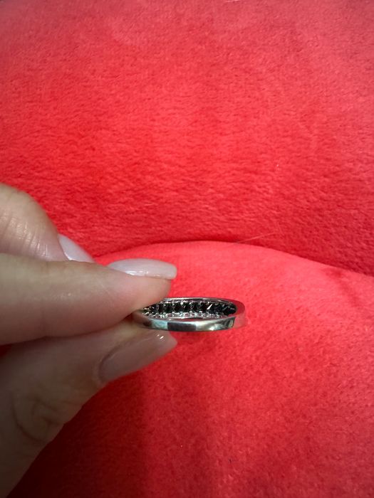 Inel de argint cu zirconii 925