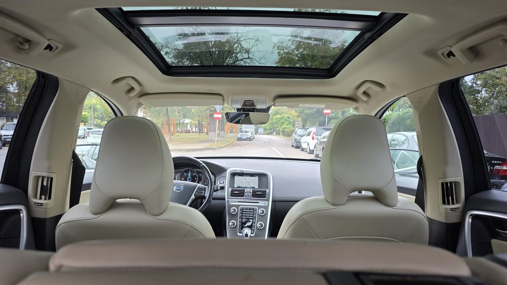 Volvo XC60 2.0 D4 *An 2015 * Cutie Automata * Euro 6 * 181 CP