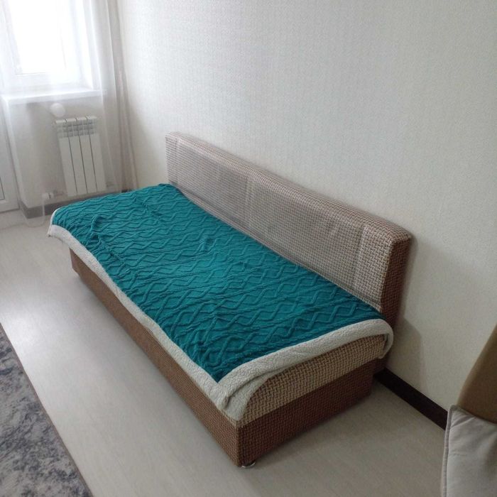 Отдам даром диван