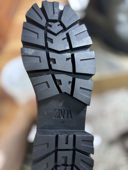 Продам ботинки от ZARA
