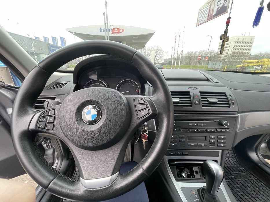 Vand BMW X3 AUTOMAT 177cp din anul 2009