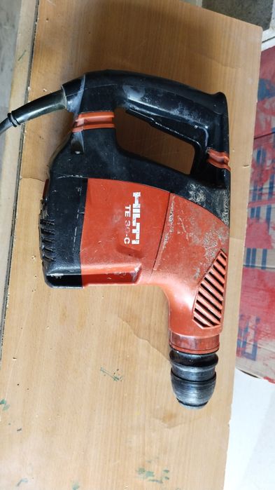 Профессиональный перфоратор Hilti TE 30-C AVR (SDS-Plus)