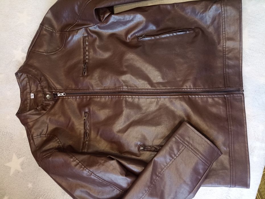 Продам новую куртку