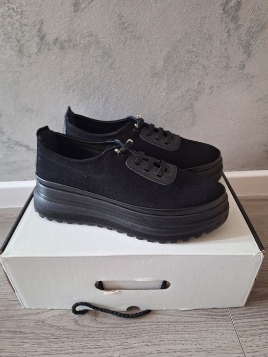 Pantofi dama casual din piele intoarsa