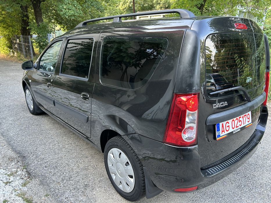 Logan MCV 2012 40000 km
