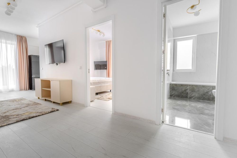Apartament 2 camere de vanzare Complex Lara