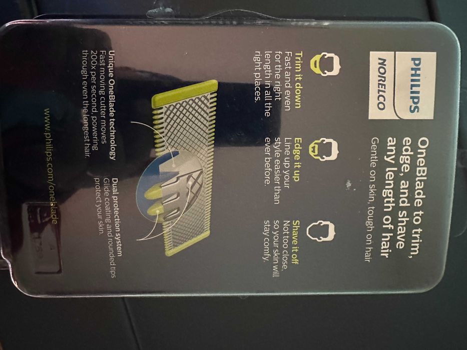 Електрическа самобръсначка Philips OneBlade  Face