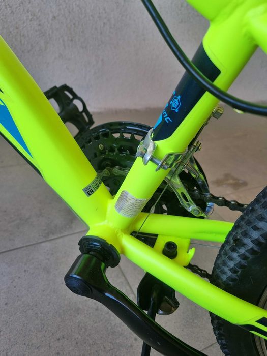 Велосипед INTERBIKE  24 цола", 18 скорости , зелен