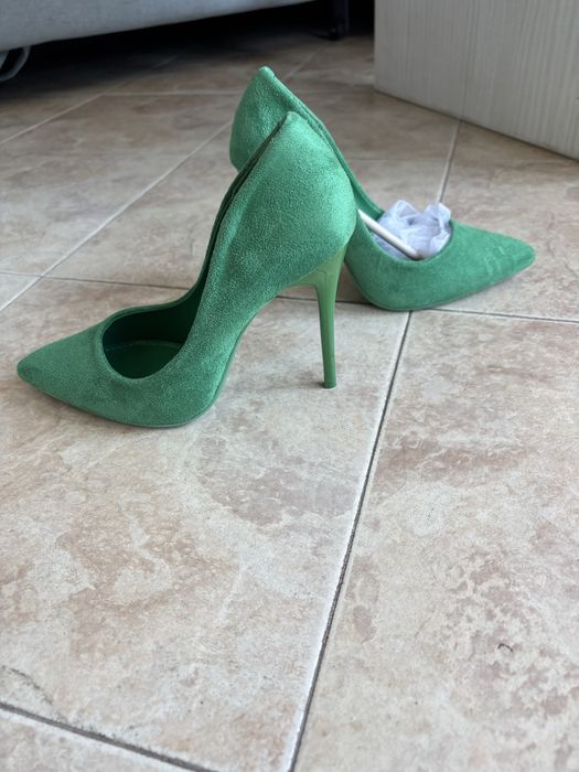 Дамски обувки на висок ток - 12 см - отровно зелено
