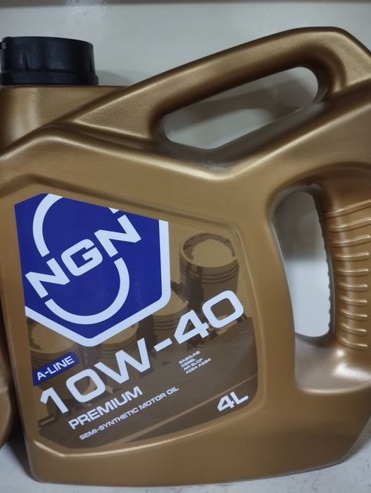 Масло для автомобиля