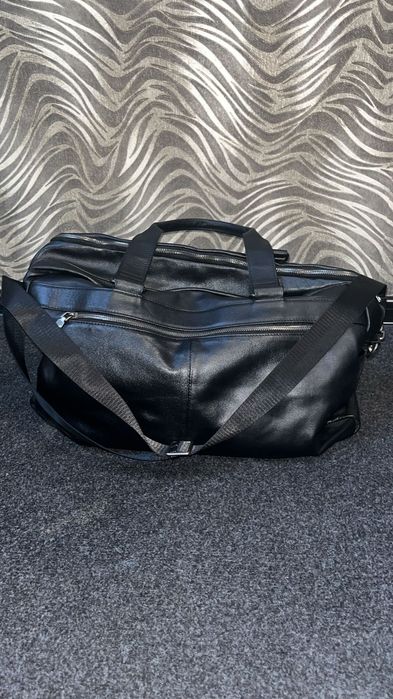 Сумка продаётся цена 25000