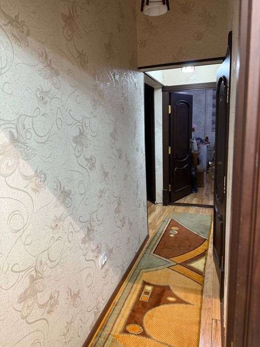 Коратош {4/1/5}Квартира Сотилади 84.5м²Парковка бор