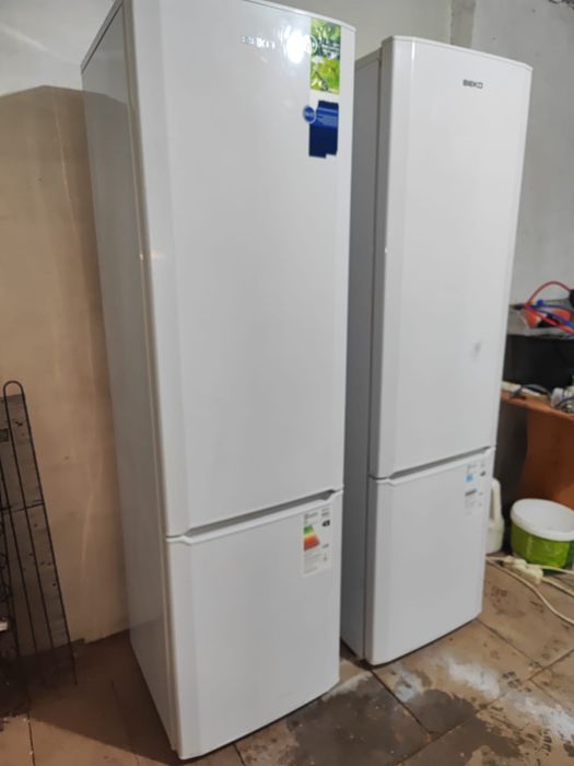 Холодильник рабочий