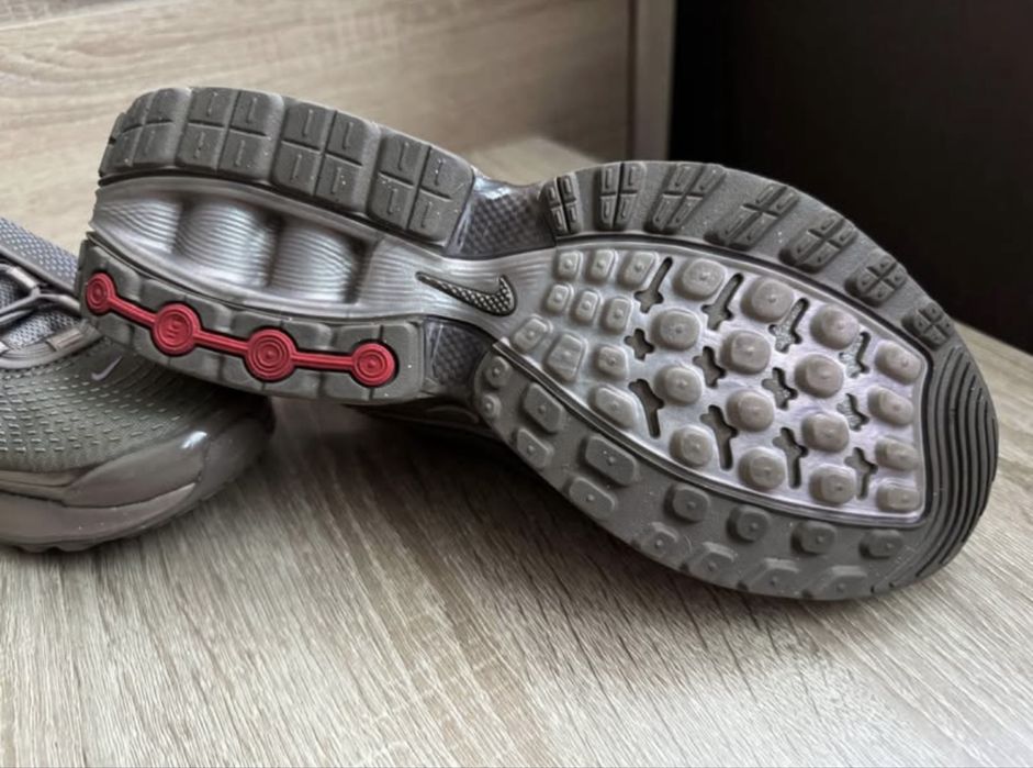 Обувки W Air Max DN