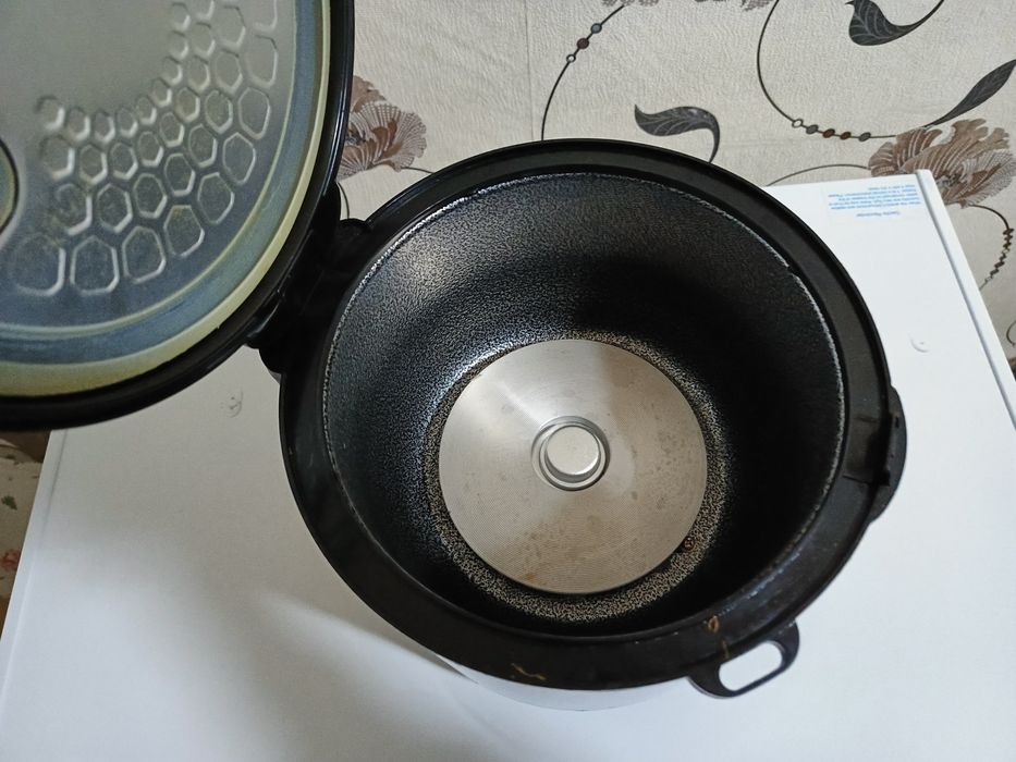 Продам мультиварку