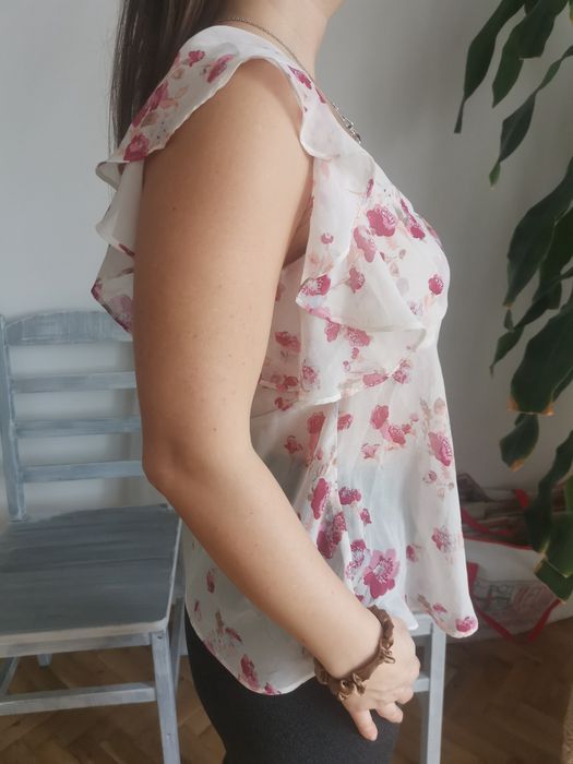 Benetton - ефирна дамска лятна блузка