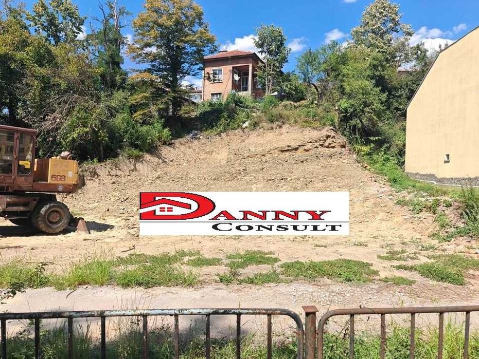 Парцел за жилищно строителство в гр. Габрово