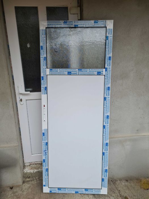 Ușă glisantă aluminiu, nouă