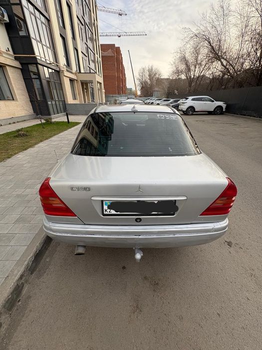 Продам мерседес бенц С-180 торг