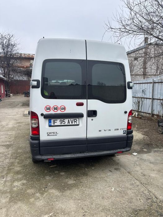 Opel Movano 2005 Motor 2.5 Diesel - Stare Bună".