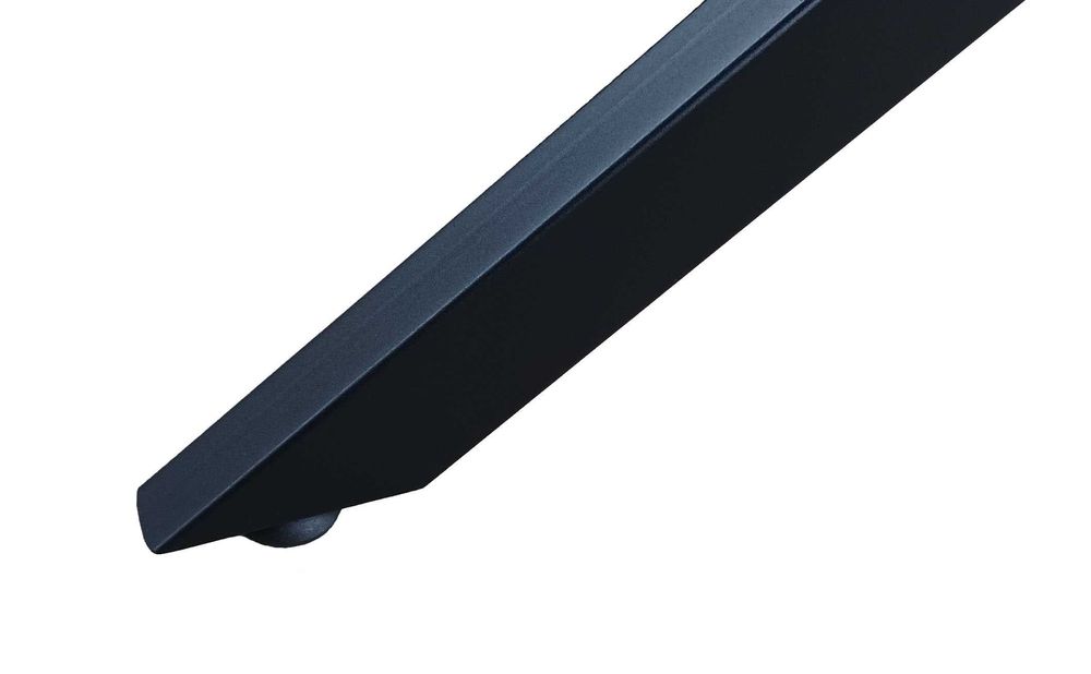 Поръчков, елегантен и вечен. Метален крак за маса разперен модел 024