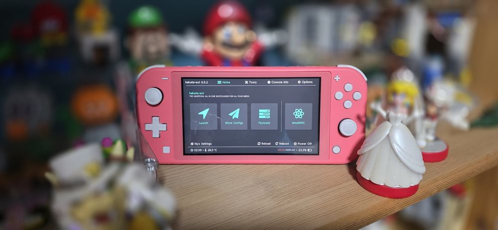 Nou Nintendo Switch Lite Modat cu Card 256GB  Sigilat!