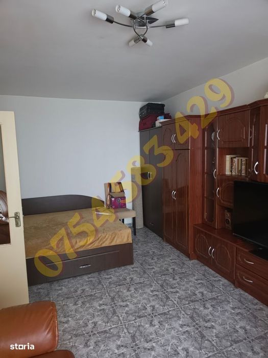 Apartament decomandat, 2 camere, metrou Lujerului