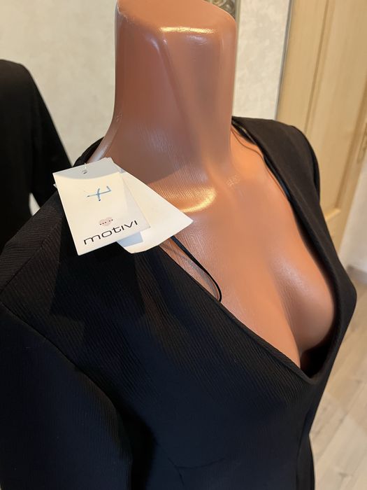 Платье Motivi размер M