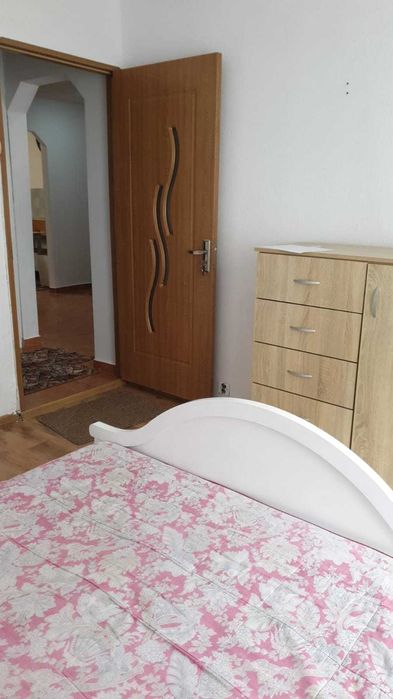 Apartament 3 camere decomamdat micro 3
