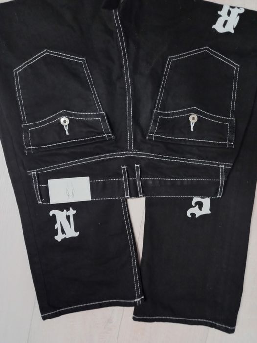 Pantalonii Rare Humans