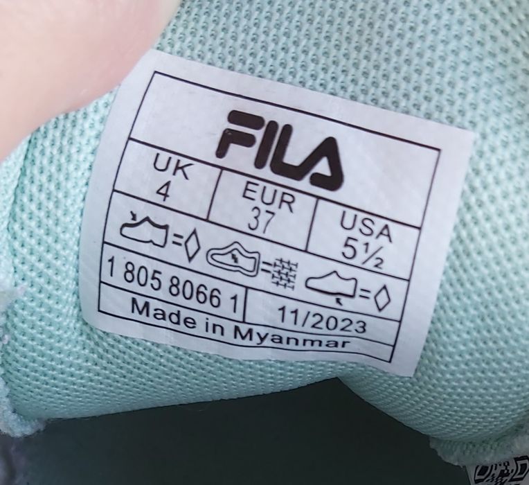 Маратонки FILA, номер 37