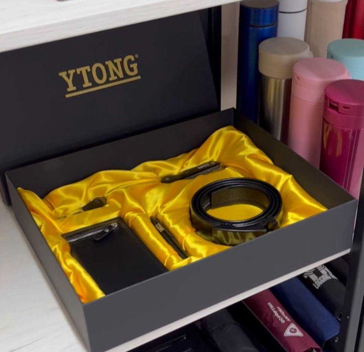 Подарочный набор ежедневник с повербенком с логотипом с лого