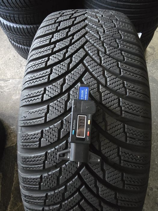 Firestone 215/55 R17 98V MS iarnă