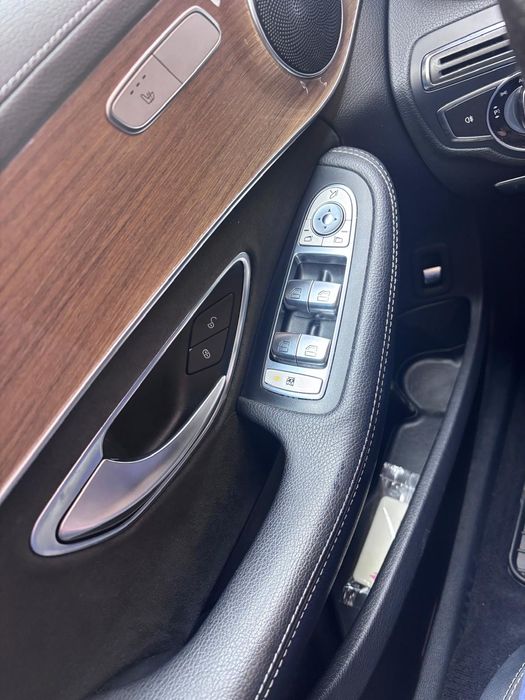 Mercedes-Benz C200