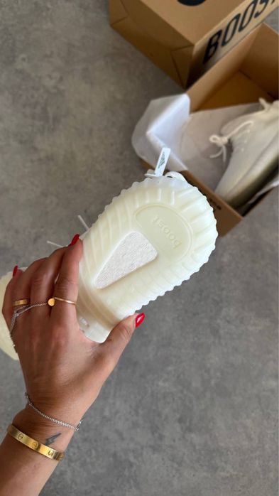 Yeezy Boost 350 V2 “White”