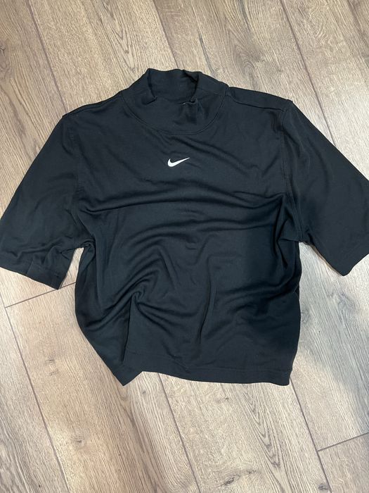 Nike sportswear тениска