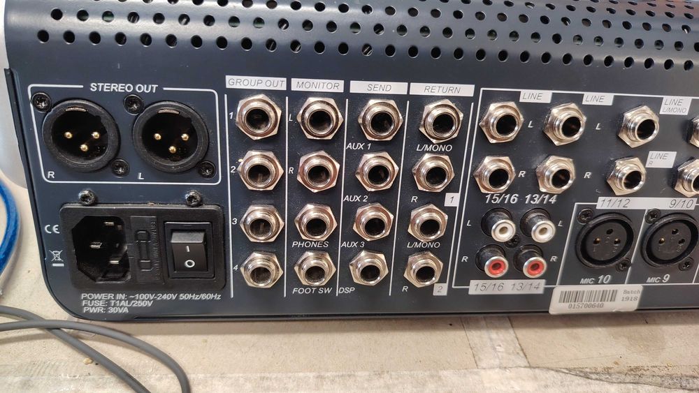 миксер Studiomaster C6XS-16