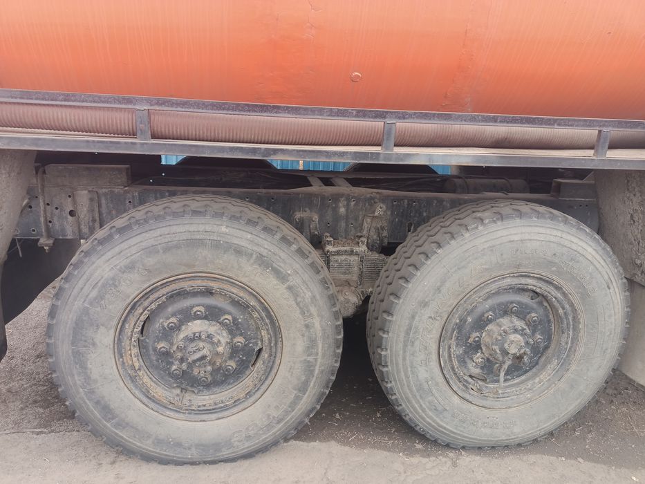 асенизатор на 10 тон