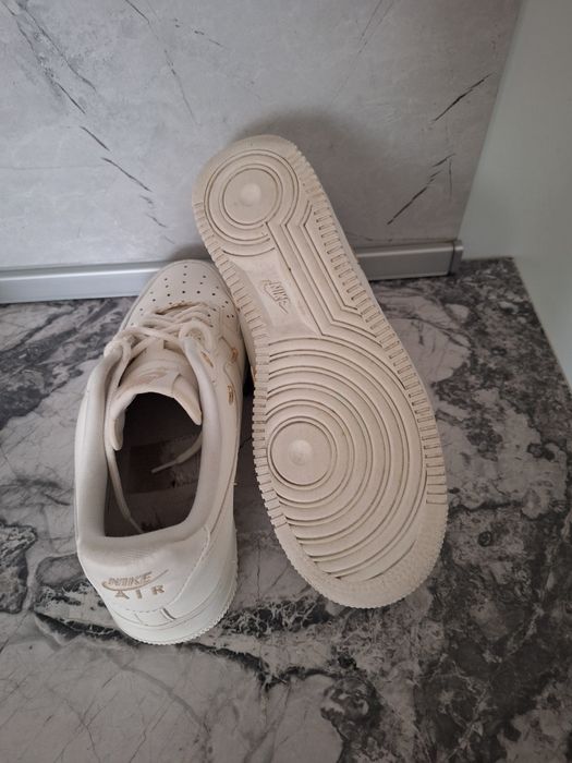 Nike wmns air force 1 оригинални 39 номер