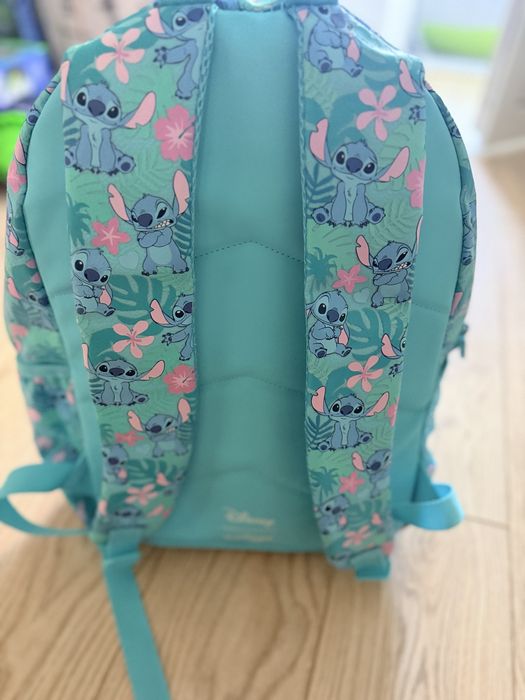 Set ghiozdan școlar și penar original Disney Stitch x Smiggle